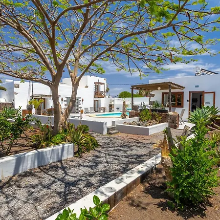 Apartmán Sala Botanica - Shared Pool - Island Location - 10 Mins Drive To Famara And La Santa Tiagua